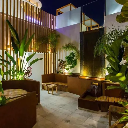 Szálloda Vacanzy Urban Boutique Adults Only