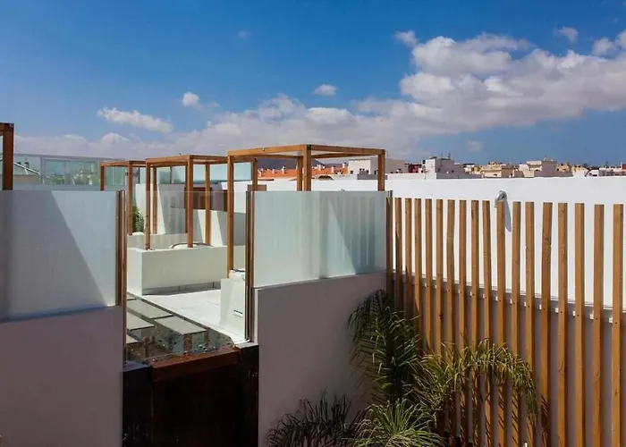 Vacanzy Urban Boutique Adults Only Hotell